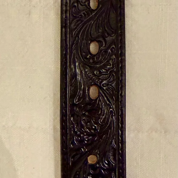 Justin Black Leather Embossed Leather Belt - Picture 5 of 5